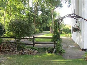 Wickham House Bed and Breakfast Cornisholme Buitenkant foto