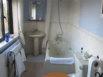 Wickham House Bed and Breakfast Cornisholme Buitenkant foto